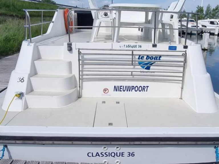 Motorboot mieten in Rheinsberg -  Classique