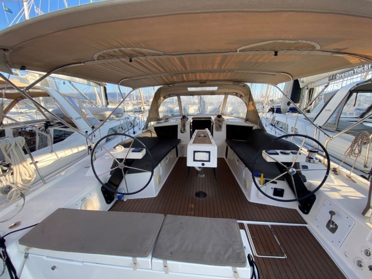 Segelboot mit oder ohne Skipper Dufour mieten in Lefkáda