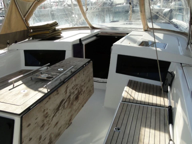 YachtCharter in Álimos - Dufour Dufour 470 auf SamBoat