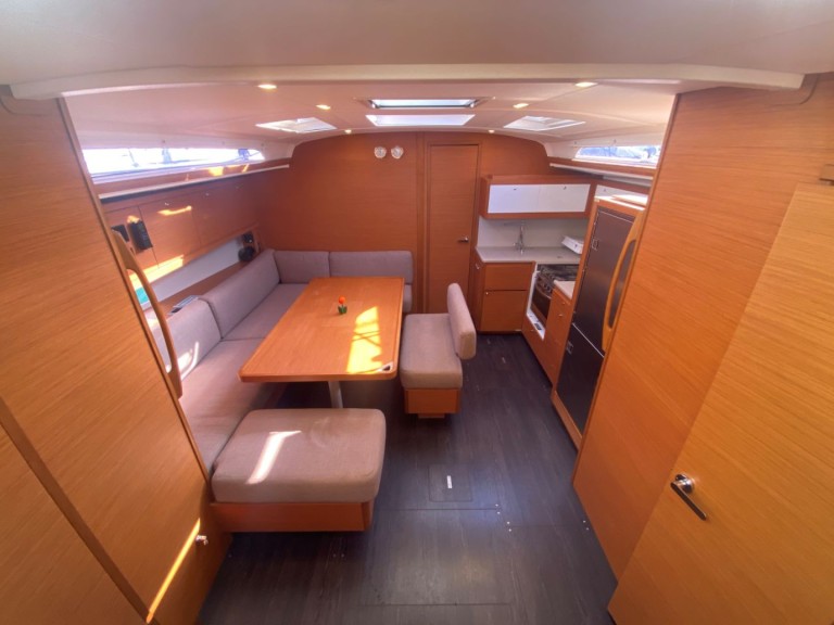 YachtCharter in Lefkáda - Dufour Dufour 470 auf SamBoat