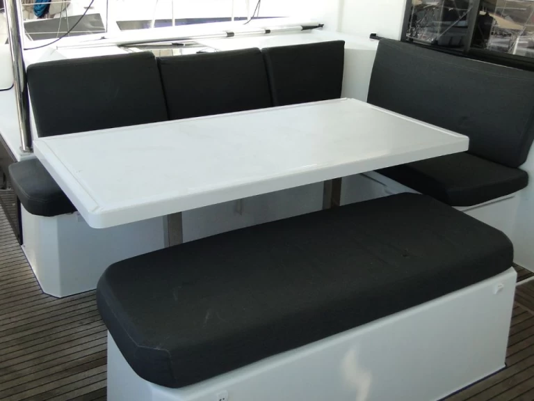 Vermietung Katamaran Fountaine Pajot mit Führerschein