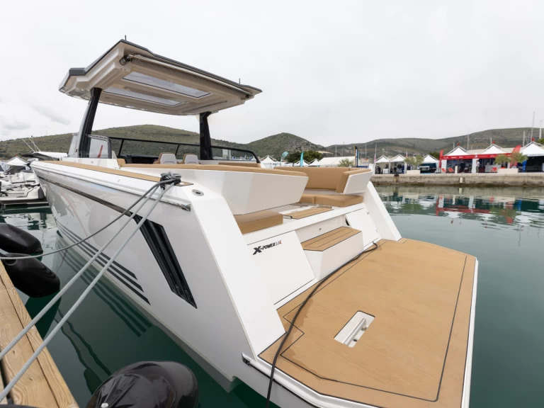 Motorboot mieten in Split zum besten Preis