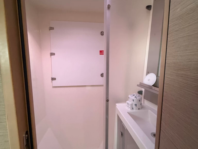 Katamaran mit oder ohne Skipper Fountaine Pajot mieten in Road Town