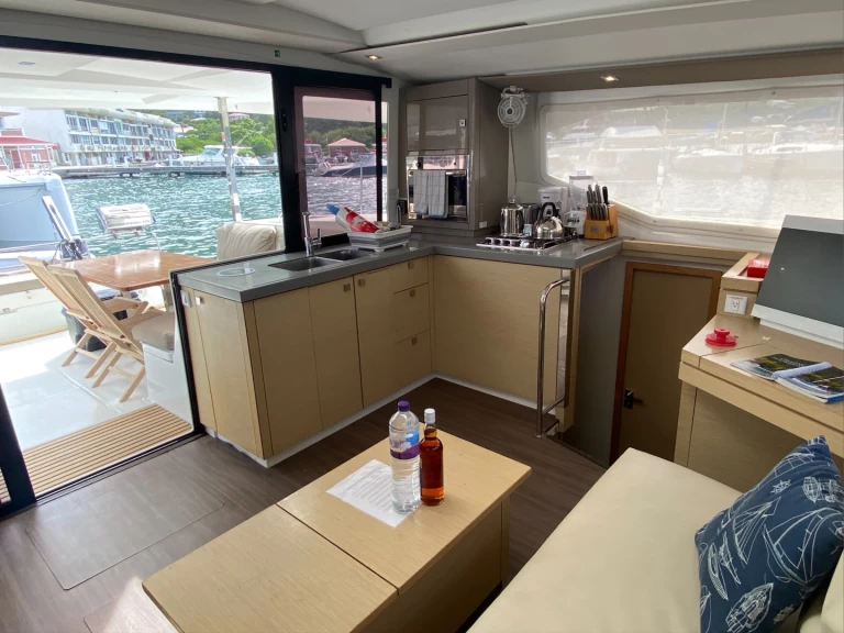 Ein Fountaine Pajot Lucia 40 mieten in Road Town