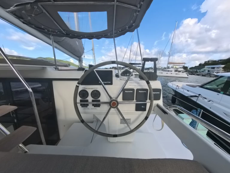 Boot mieten Road Town günstig Fountaine Pajot Helia 44 Evolution (Owner's Version)