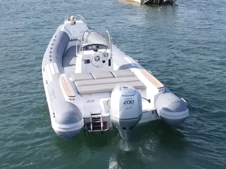 Schlauchboot mit oder ohne Skipper Sacs mieten in Lège-Cap-Ferret
