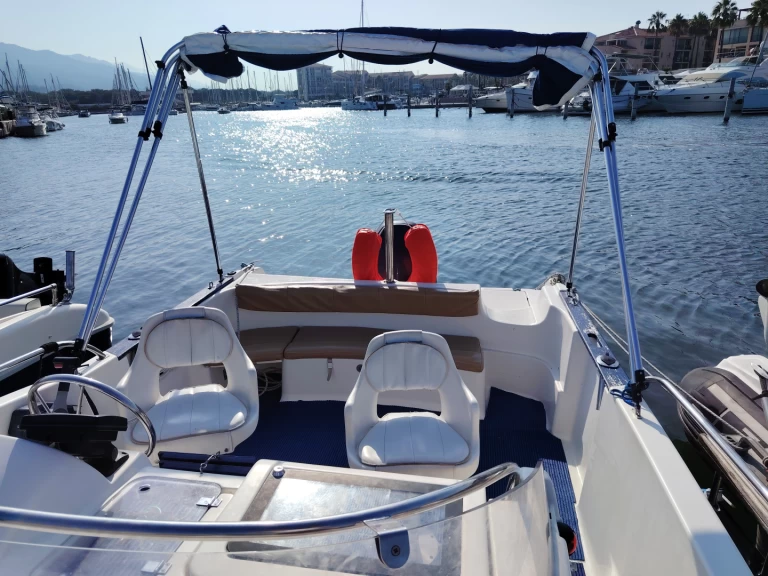 YachtCharter in Argelès-sur-Mer - Jeanneau Cap Camarat 625 WA auf SamBoat