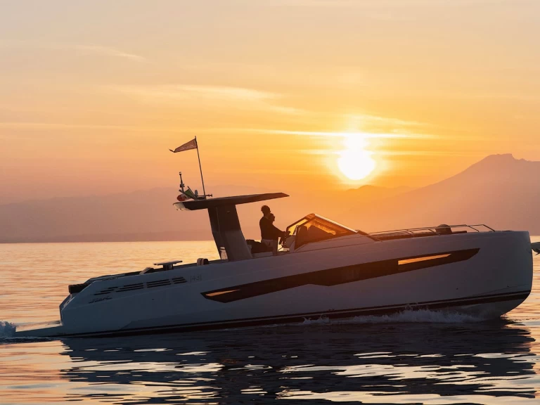 Ein Fiart Fiart Seawalker 43 mieten in Antibes