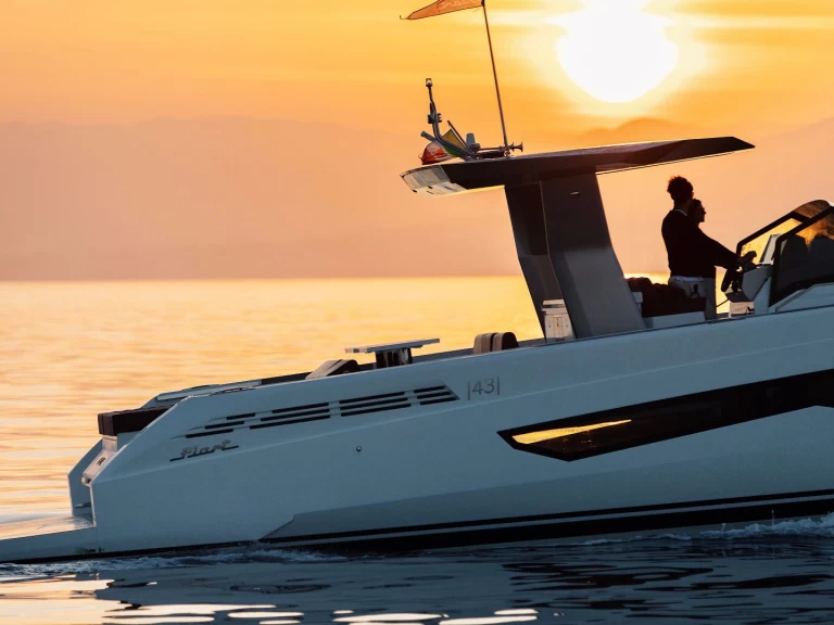 Fiart Fiart Seawalker 43 mieten Antibes