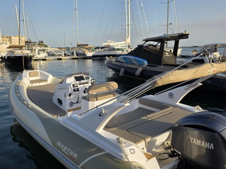 Schlauchboot mit oder ohne Skipper Master mieten in Marina di Ragusa