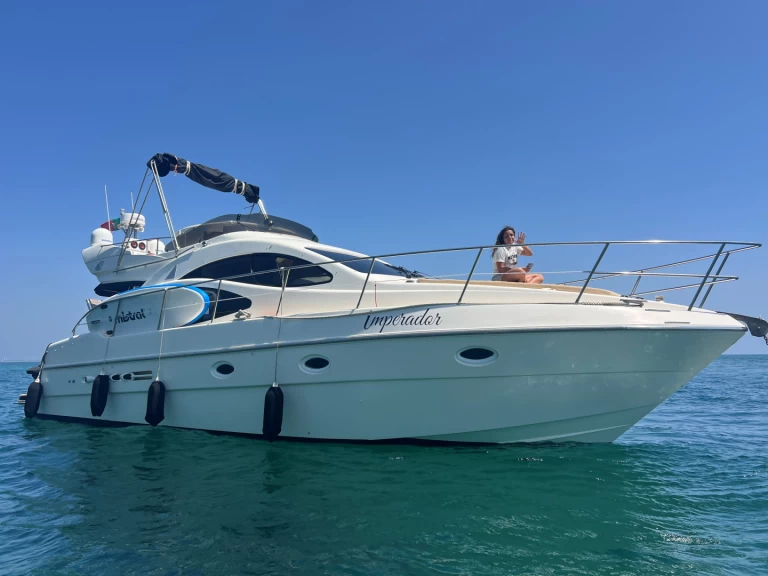 YachtCharter in Tróia - Azimut Azimut 42 Fly auf SamBoat