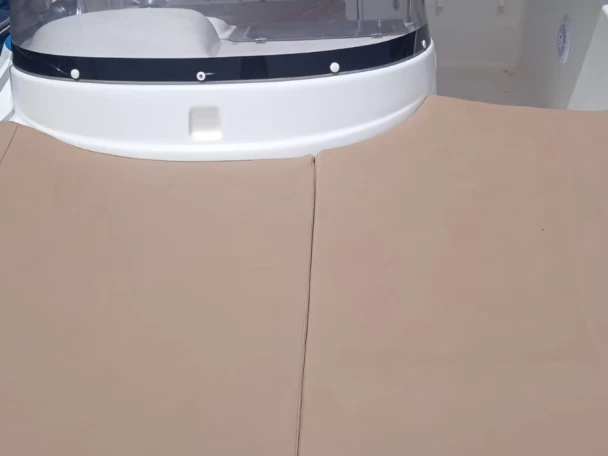 Vermietung Motorboot polyeste yacht mit Führerschein