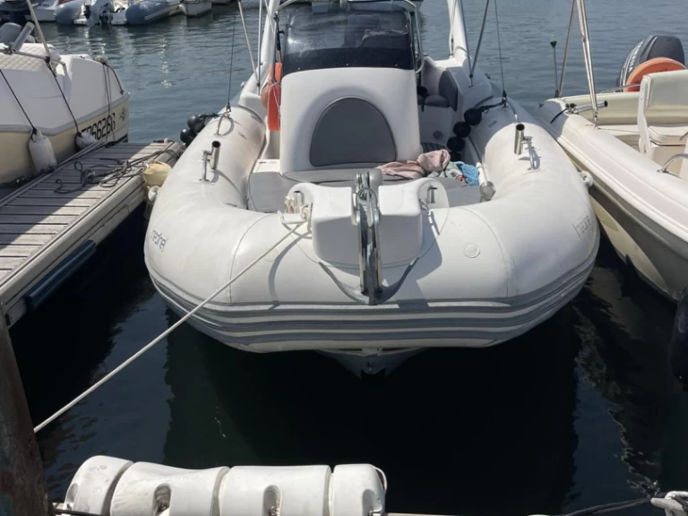 YachtCharter in Argelès-sur-Mer - Zodiac Medline 3 auf SamBoat