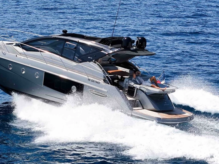 Yacht mieten in Saint-Tropez - Cranchi M 44