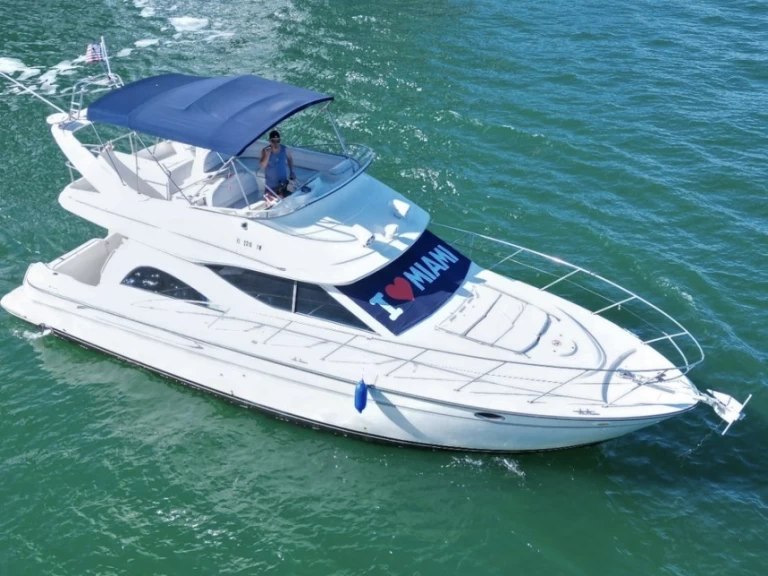 Yacht mit oder ohne Skipper Maxum mieten in Miami