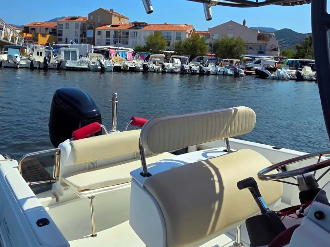 Motorboot mieten in Saint-Florent - Bénéteau Flyer 750 Open