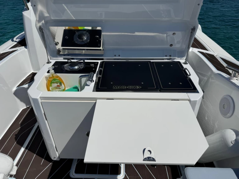 Schlauchboot mit oder ohne Skipper Mar-Co mieten in Poltu Quatu