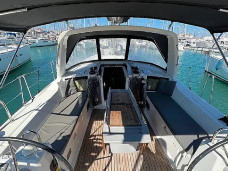 Segelboot mit oder ohne Skipper Bénéteau mieten in Lefkáda