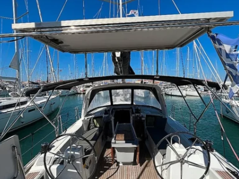 Vermietung Segelboot Bénéteau mit Führerschein