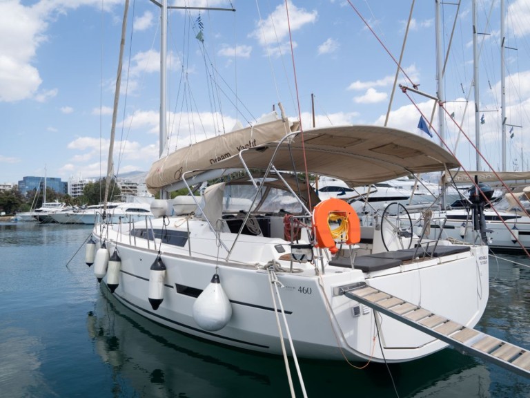 Segelboot mit oder ohne Skipper Dufour mieten in Álimos