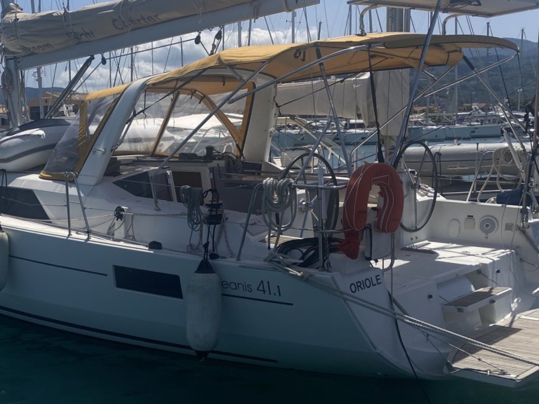 Segelboot mieten in Lefkáda zum besten Preis