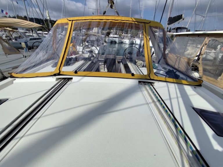 Bootsverleih Bénéteau Oceanis 48 Gouviá Samboat