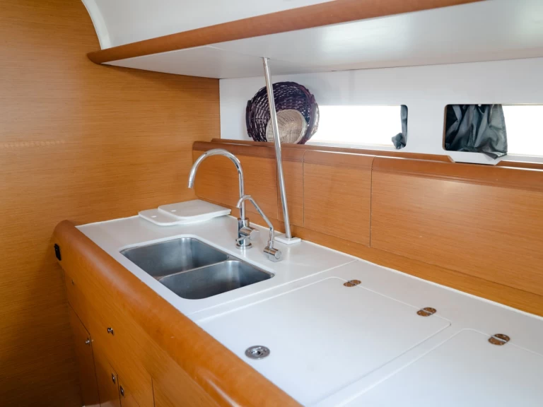 Vermietung Segelboot Jeanneau mit Führerschein