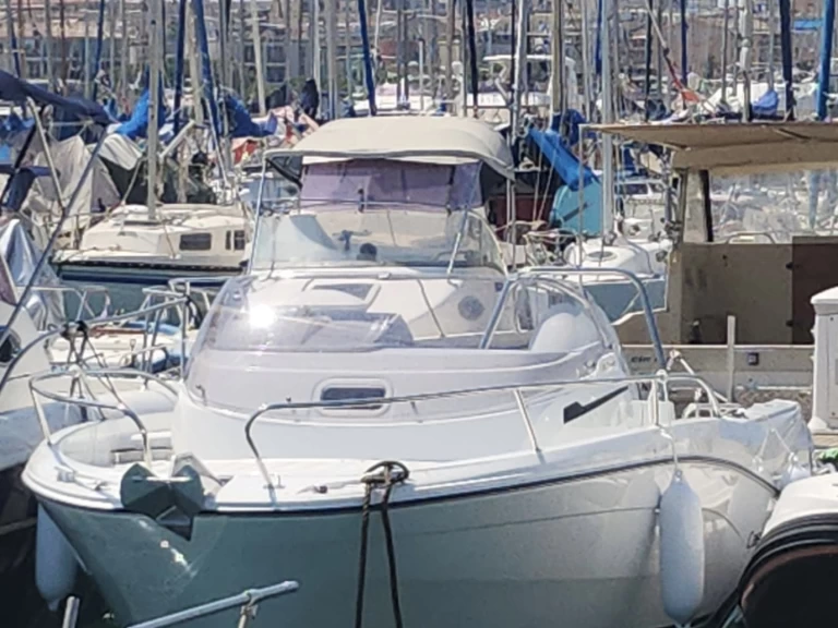 Motorboot mieten in Antibes - Jeanneau Cap Camarat 6.5 WA Serie 3