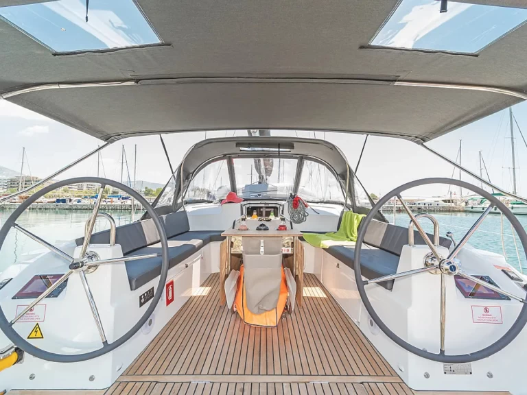 Bootsverleih Bénéteau Oceanis 40.1 Álimos Samboat