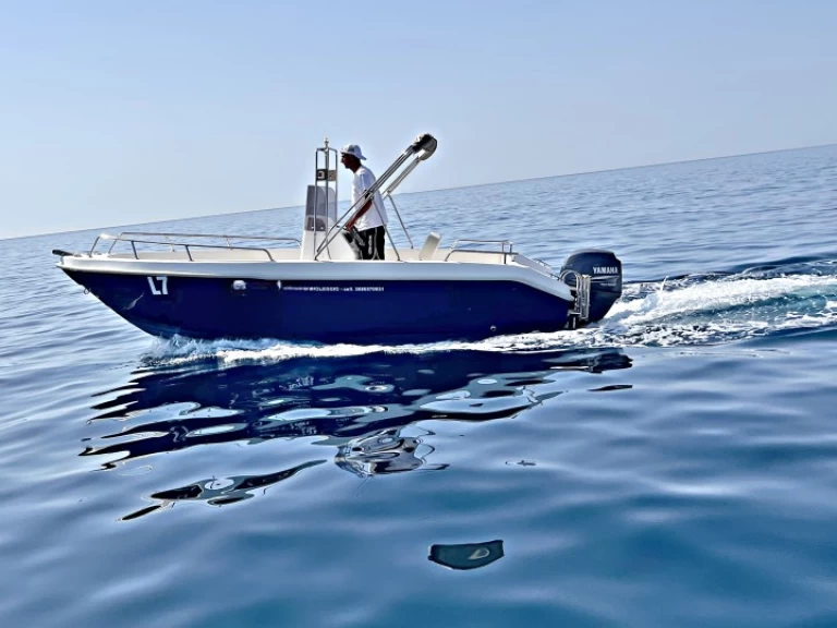 Ein Lazzari 565 mieten in Andrano