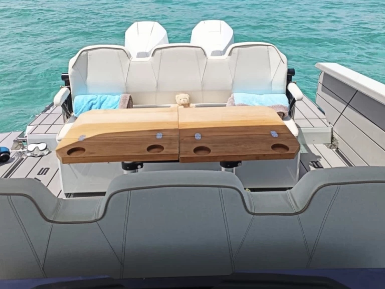 YachtCharter in Mandelieu-la-Napoule - Saxdor Saxdor 320 GTO auf SamBoat