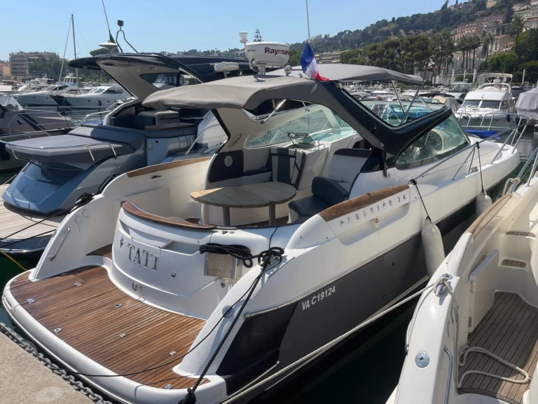 Ein Jeanneau Prestige 34 Open mieten in Beaulieu-sur-Mer