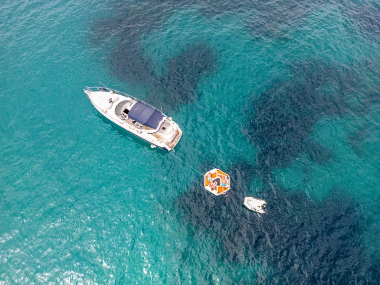 Ein Cranchi Endurance 39 mieten in Palma de Mallorca