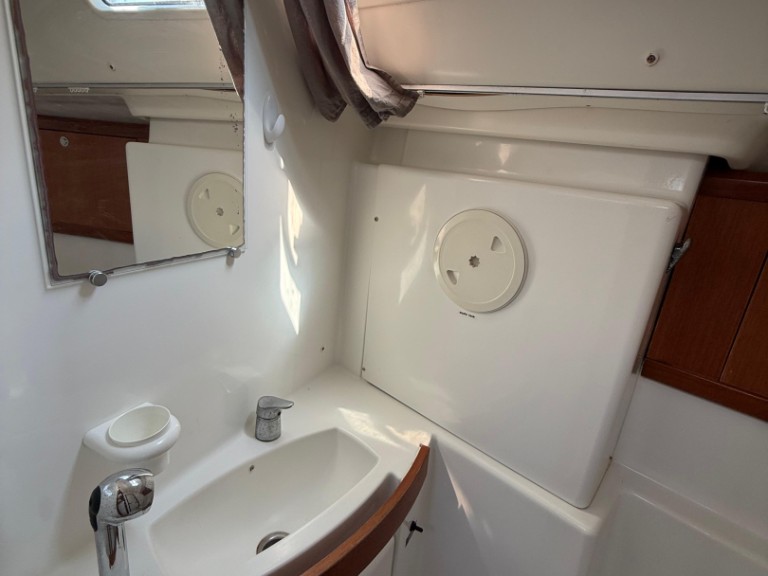 YachtCharter in Las Galletas - Bénéteau Oceanis 43 auf SamBoat