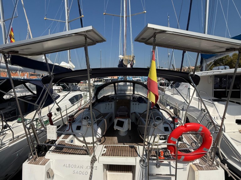 Ein Bénéteau Oceanis 43 mieten in Las Galletas