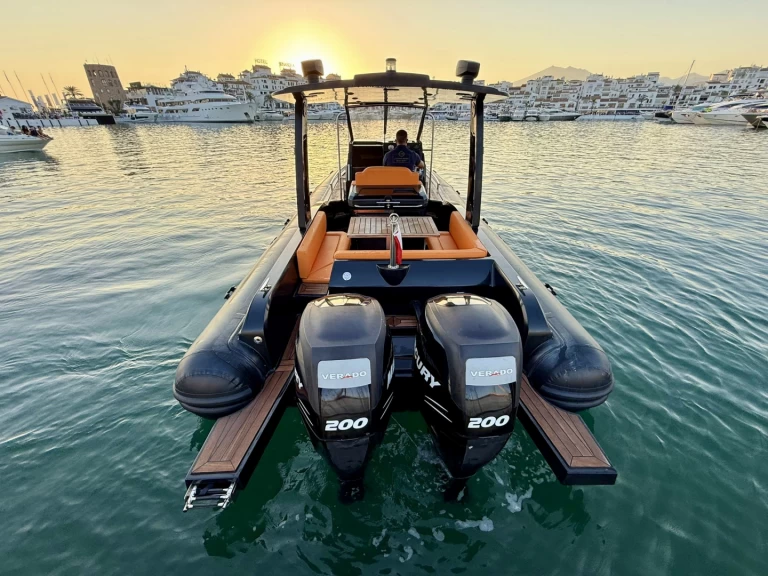 Tormenta 960 - Hermès Edition mieten Puerto Banús