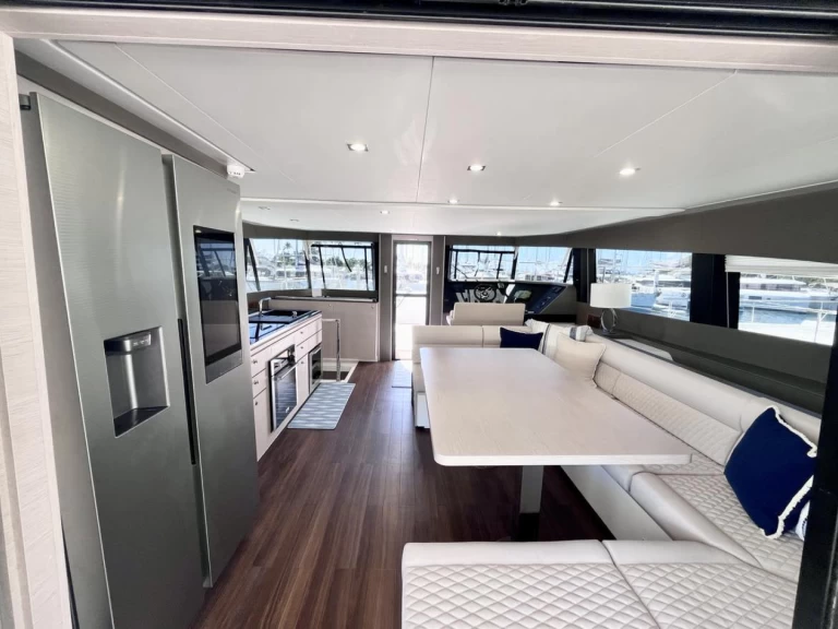 Motorboot mit oder ohne Skipper Aventura mieten in Tortola