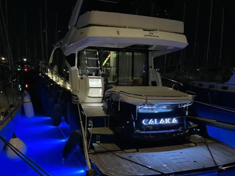 Yacht mieten in Porto di Loano - Cranchi E56F