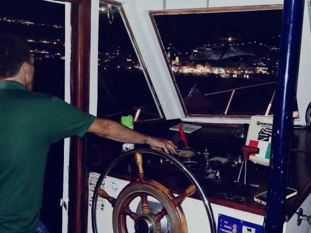 Motorboot mieten in Amalfi zum besten Preis