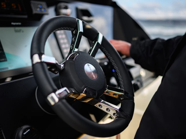 Vermietung Motorboot ZEN MARINE mit Führerschein