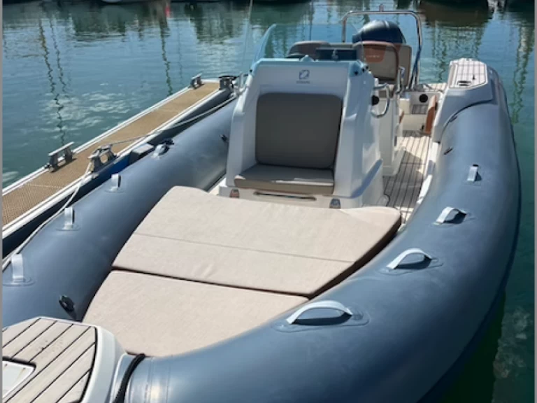 Vermietung Schlauchboot Zodiac mit Führerschein