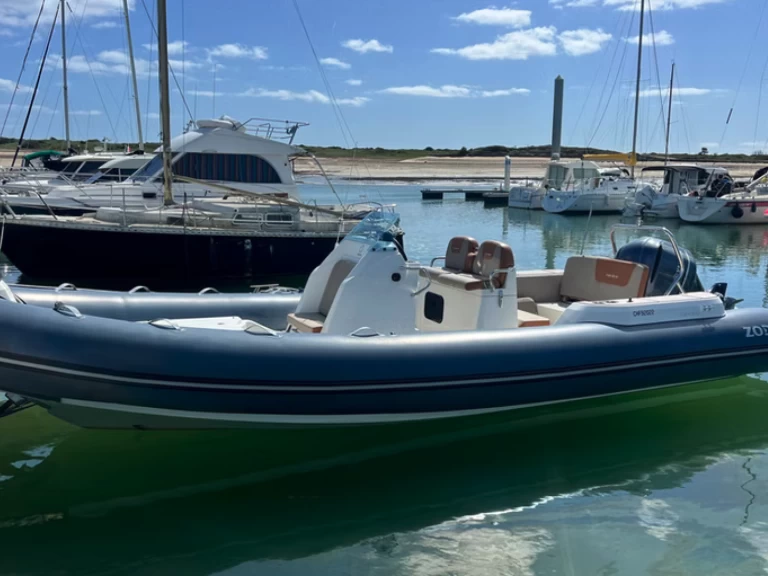 Schlauchboot mieten in Marseille zum besten Preis