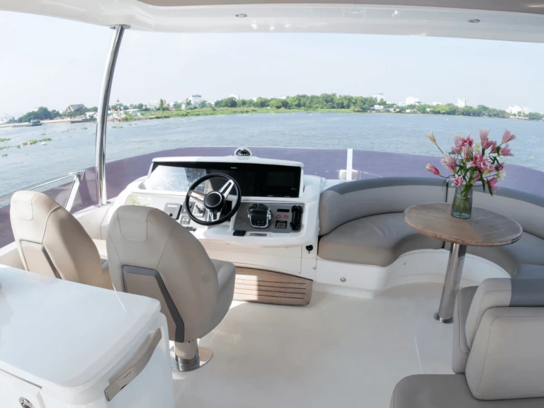 Yacht mieten in Phường Hiệp Bình Phước zum besten Preis