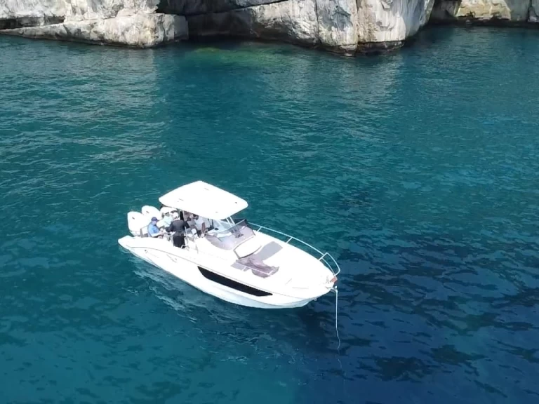 Motorboot mieten in Amalfi zum besten Preis