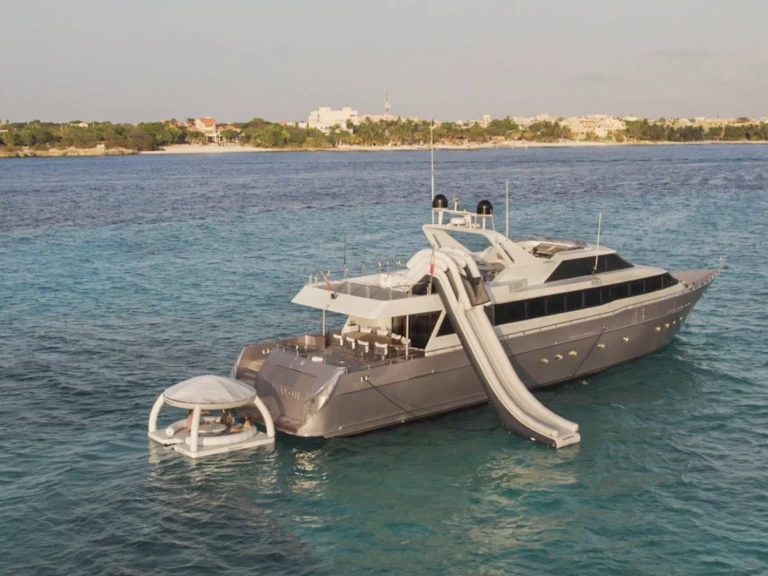 YachtCharter in Cancún - Heesen 115 auf SamBoat