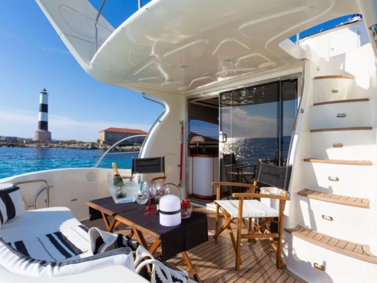 Vermietung Motorboot Doqueve mit Führerschein