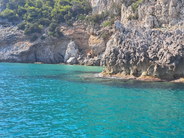 Boot mieten Gaeta günstig Walkaround 630