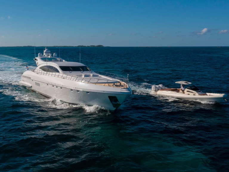 YachtCharter in Miami - Mangusta TOTAL auf SamBoat
