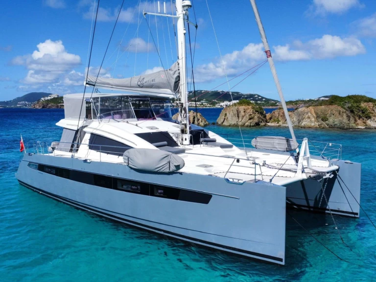 Bootsverleih Privilege ALLURE 64 Grenadines Samboat