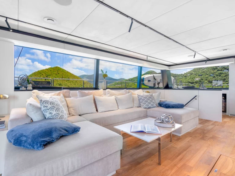 Vermietung Yacht Moon Yacht mit Führerschein